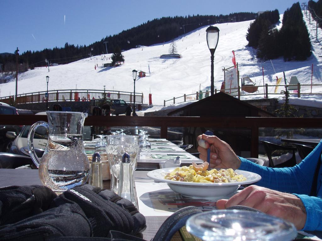 Hotel les Flocons Courchevel Exterior foto
